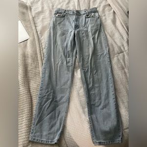 Vintage Levi’s Lightwash Wide Leg Jeans
